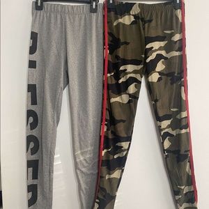 Package. Two leggings.